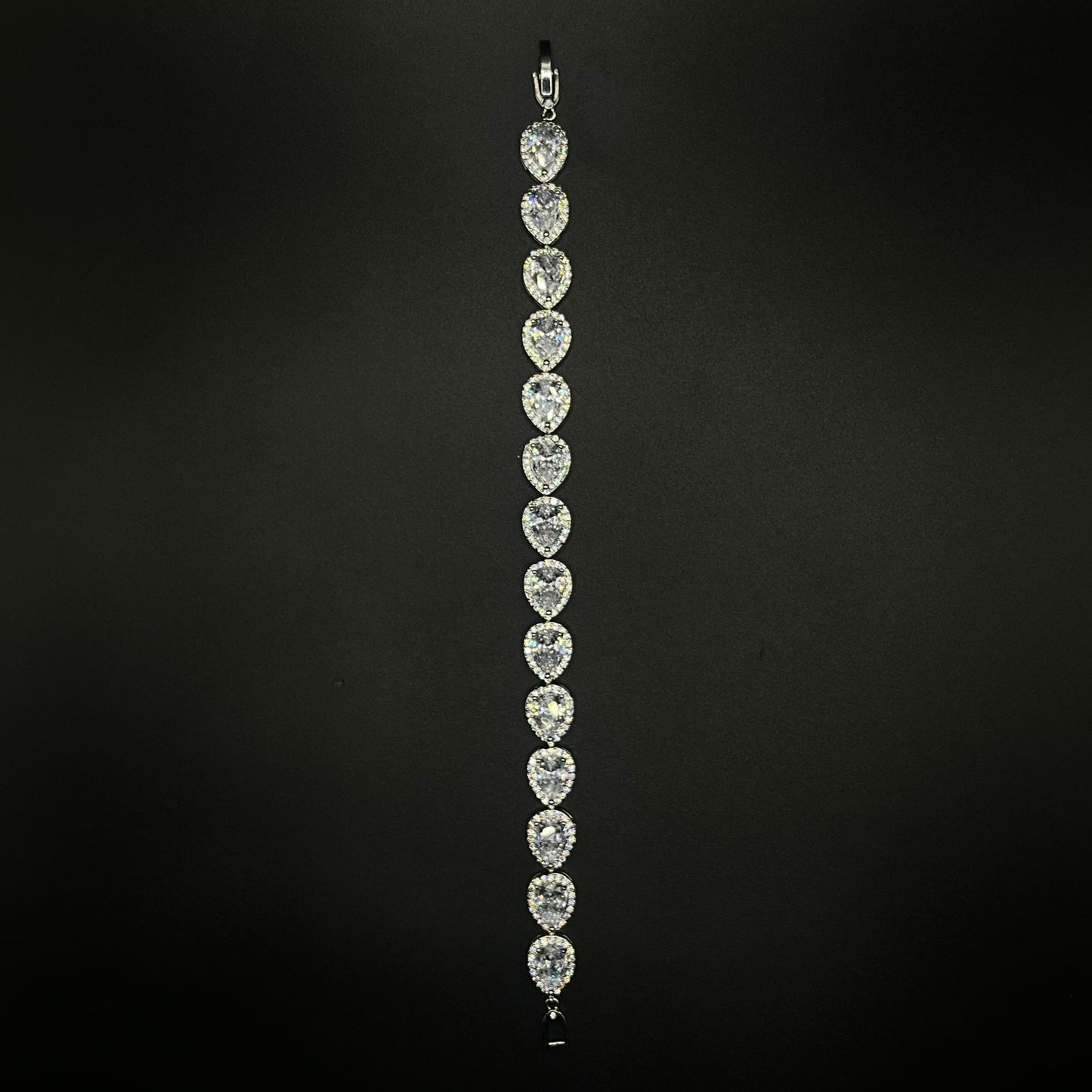 VIRAL OUTFIT 30 – AFTER-DARK DRIVE